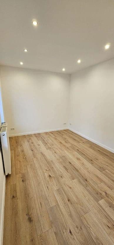 Predaj domu 252 m², pozemek 252 m², Warendorpstraße 25, Lübeck, Šlezvicko-Holštajnsko Predaj domu 252 m², pozemek 252 m², Warendorpstraße 25, Lübeck, Šlezvicko-Holštajnsko