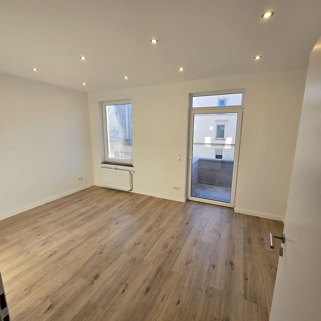 Predaj domu 252 m², pozemek 252 m², Warendorpstraße 25, Lübeck, Šlezvicko-Holštajnsko Predaj domu 252 m², pozemek 252 m², Warendorpstraße 25, Lübeck, Šlezvicko-Holštajnsko