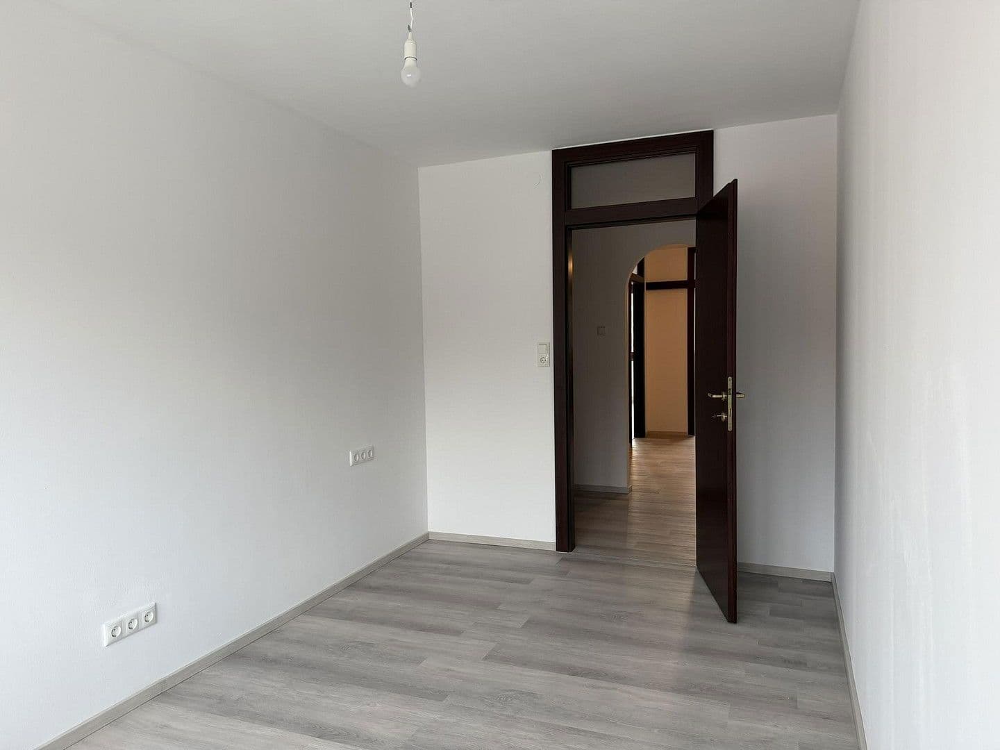 Prenájom bytu 3-izbový 79 m², Gentzgasse 129, Wien, Viedeň Prenájom bytu 3-izbový 79 m², Gentzgasse 129, Wien, Viedeň