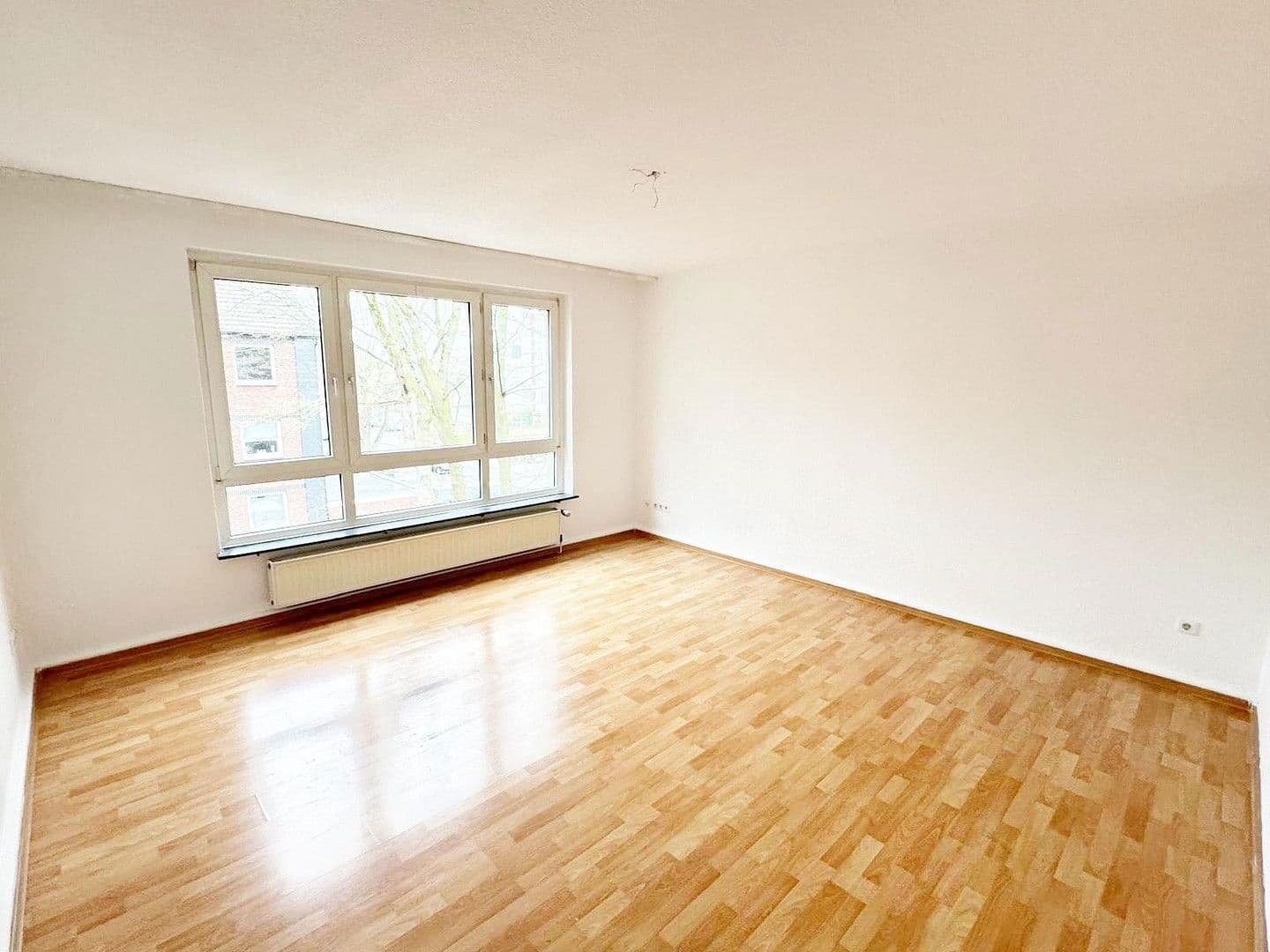 Prenájom bytu 3-izbový 70 m², Ludwigstr. 54, Herne, Severné Porýnie - Westfálsko Prenájom bytu 3-izbový 70 m², Ludwigstr. 54, Herne, Severné Porýnie - Westfálsko