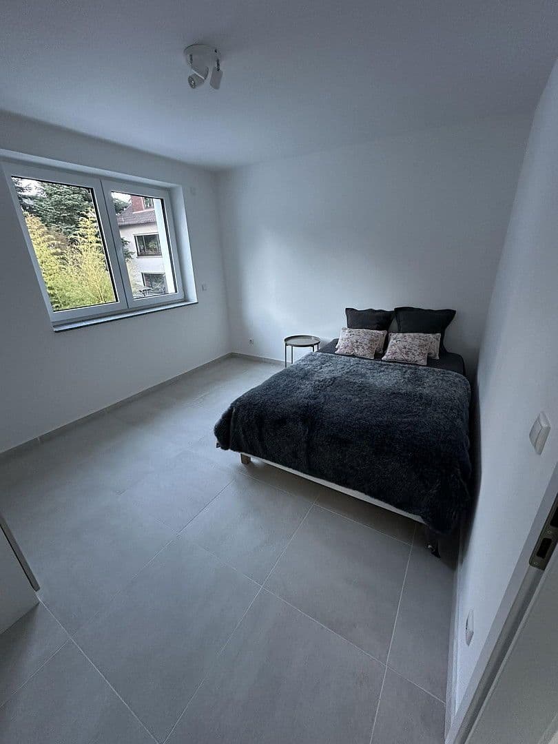 Prenájom bytu 3-izbový 65 m², Hundert-Morgen-Str. 2B, Kelsterbach, Hesensko Prenájom bytu 3-izbový 65 m², Hundert-Morgen-Str. 2B, Kelsterbach, Hesensko