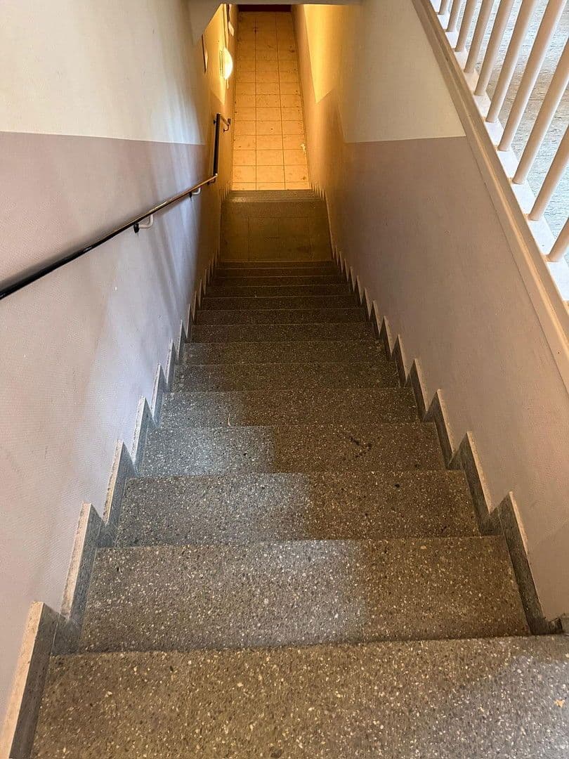 Prenájom bytu 2-izbový 62 m², Ludwigstr.48, Nürnberg, Bavorsko Prenájom bytu 2-izbový 62 m², Ludwigstr.48, Nürnberg, Bavorsko