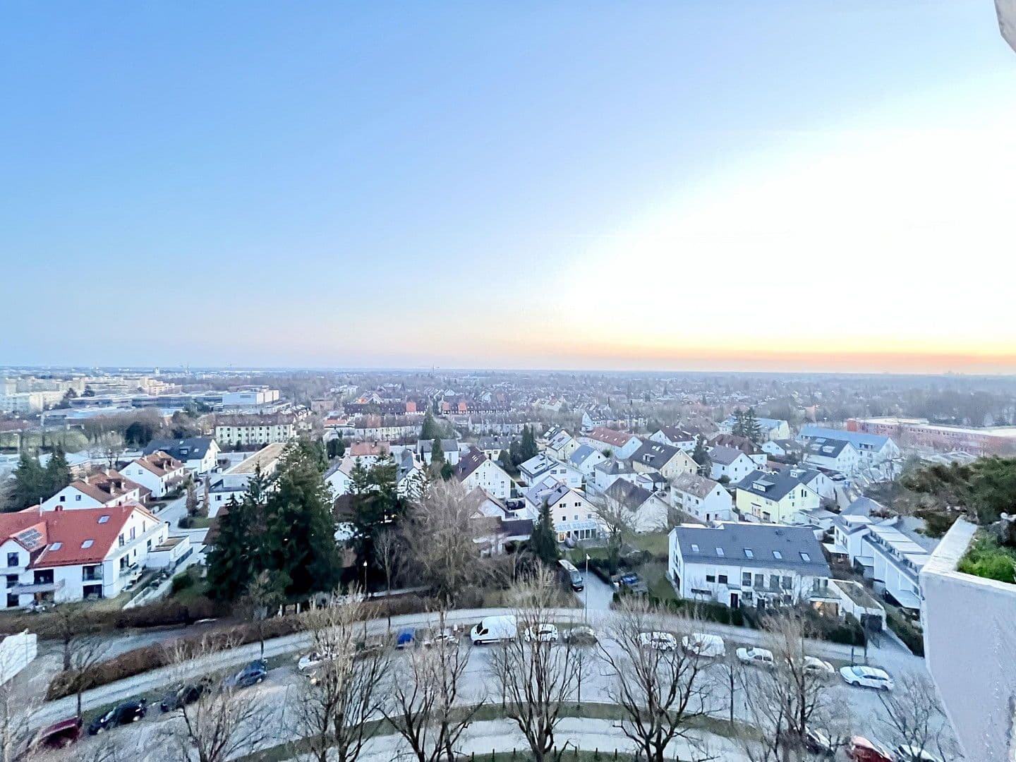 Prenájom bytu 3-izbový 65 m², München, Bavorsko Prenájom bytu 3-izbový 65 m², München, Bavorsko