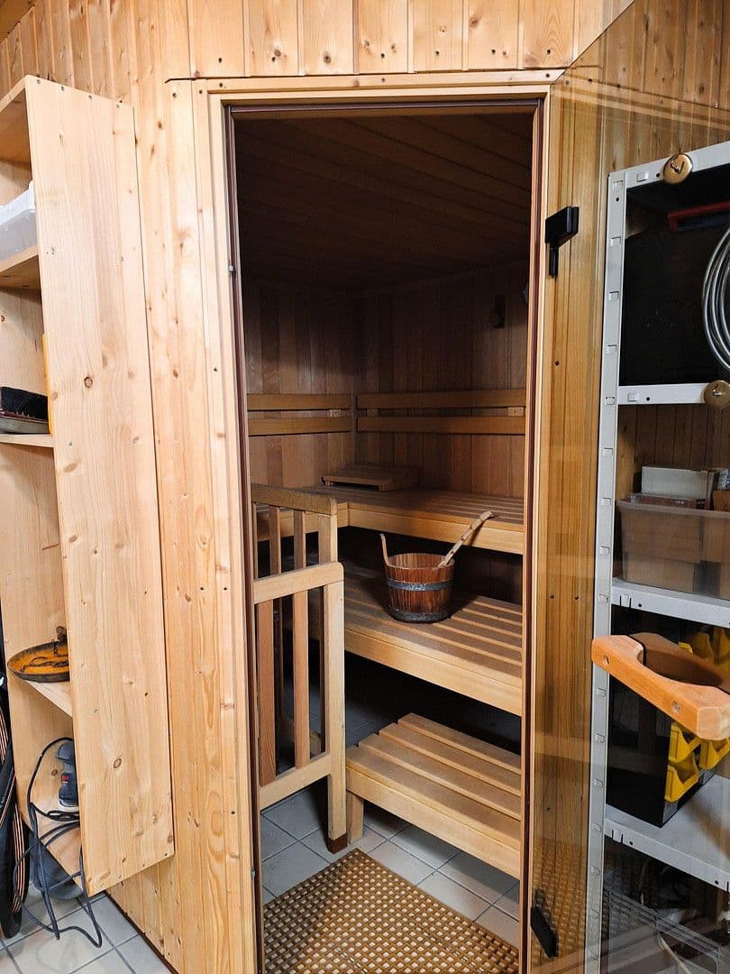 Predaj domu 300 m², pozemek 971 m², Dietfurt an der Altmühl, Bavorsko Predaj domu 300 m², pozemek 971 m², Dietfurt an der Altmühl, Bavorsko