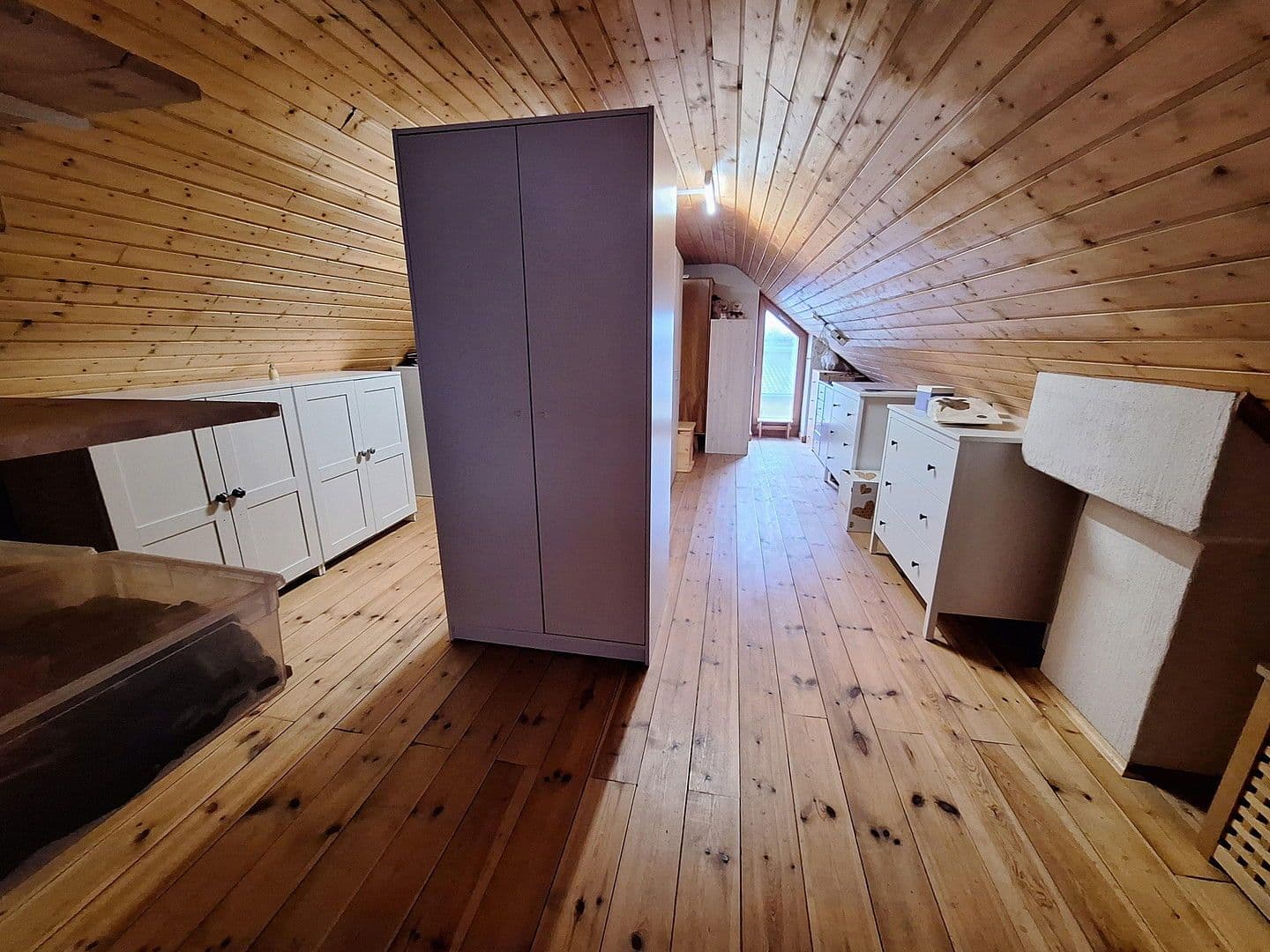 Predaj domu 300 m², pozemek 971 m², Dietfurt an der Altmühl, Bavorsko Predaj domu 300 m², pozemek 971 m², Dietfurt an der Altmühl, Bavorsko