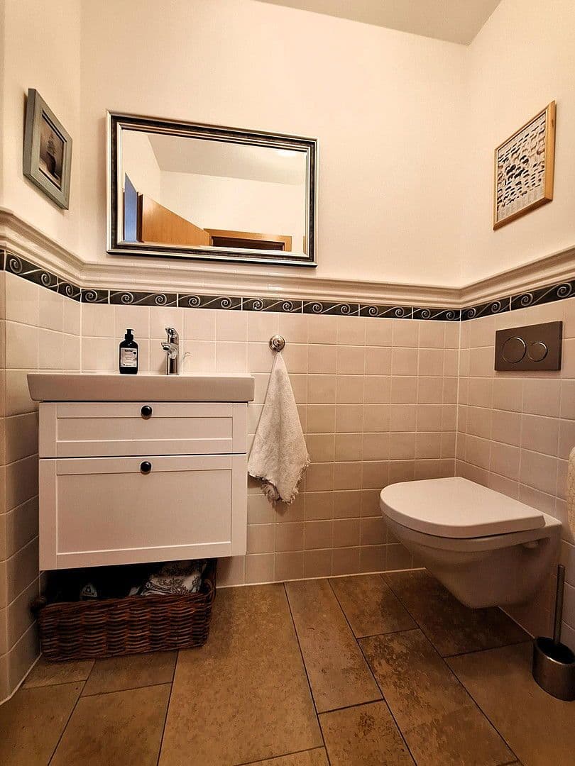 Predaj domu 300 m², pozemek 971 m², Dietfurt an der Altmühl, Bavorsko Predaj domu 300 m², pozemek 971 m², Dietfurt an der Altmühl, Bavorsko