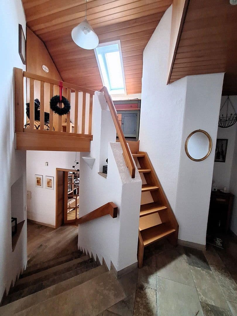 Predaj domu 300 m², pozemek 971 m², Dietfurt an der Altmühl, Bavorsko Predaj domu 300 m², pozemek 971 m², Dietfurt an der Altmühl, Bavorsko