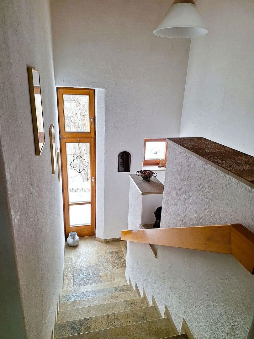 Predaj domu 300 m², pozemek 971 m², Dietfurt an der Altmühl, Bavorsko Predaj domu 300 m², pozemek 971 m², Dietfurt an der Altmühl, Bavorsko