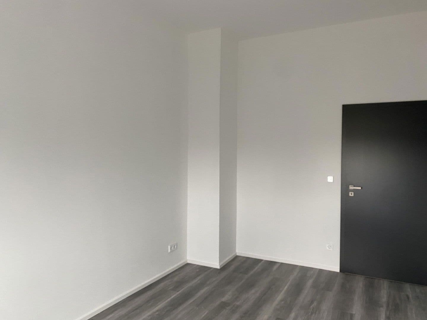 Predaj bytu 3-izbový 105 m², Schloßborner Straße 2, Frankfurt, Hesensko Predaj bytu 3-izbový 105 m², Schloßborner Straße 2, Frankfurt, Hesensko