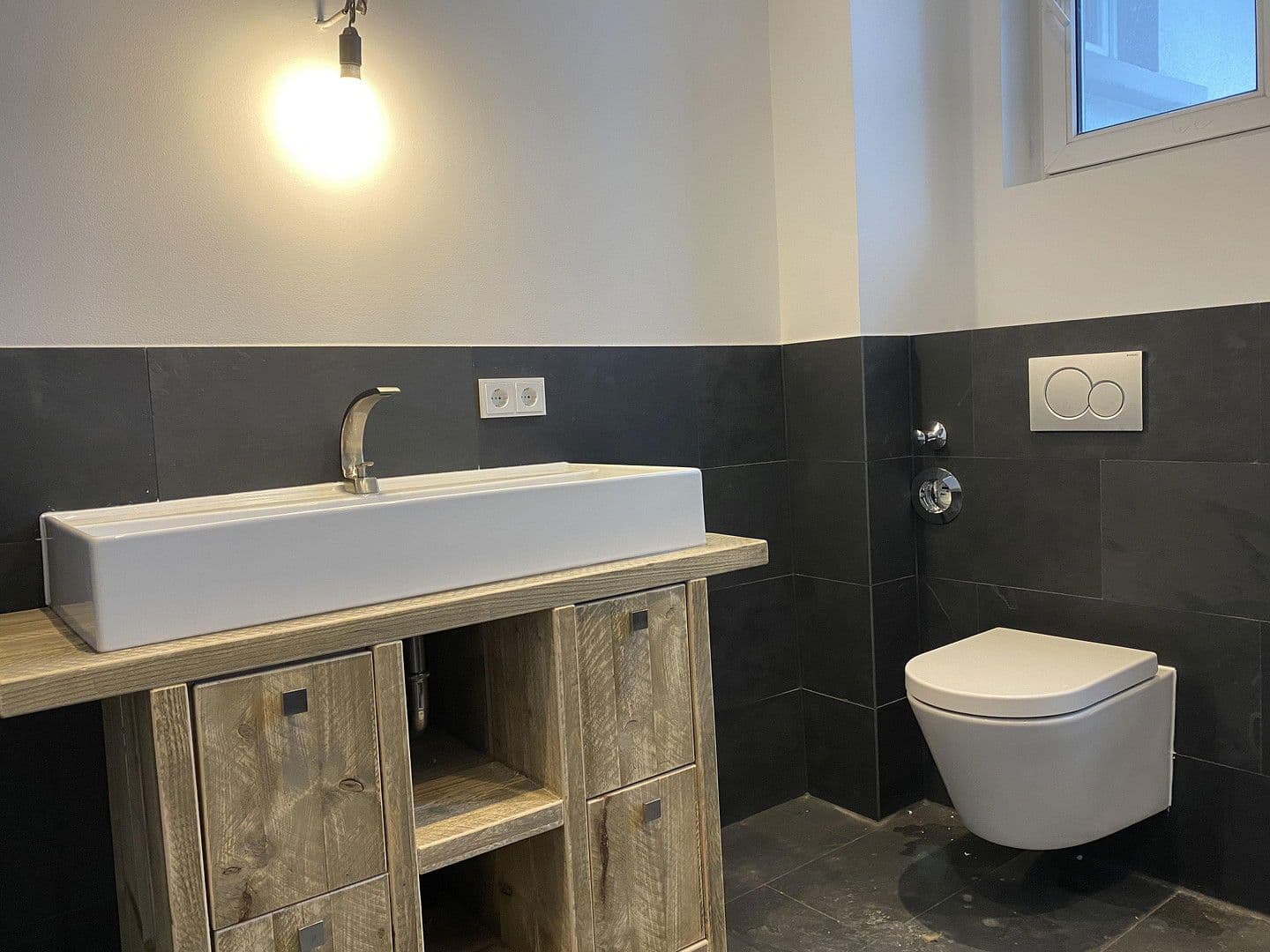 Predaj bytu 3-izbový 105 m², Schloßborner Straße 2, Frankfurt, Hesensko Predaj bytu 3-izbový 105 m², Schloßborner Straße 2, Frankfurt, Hesensko