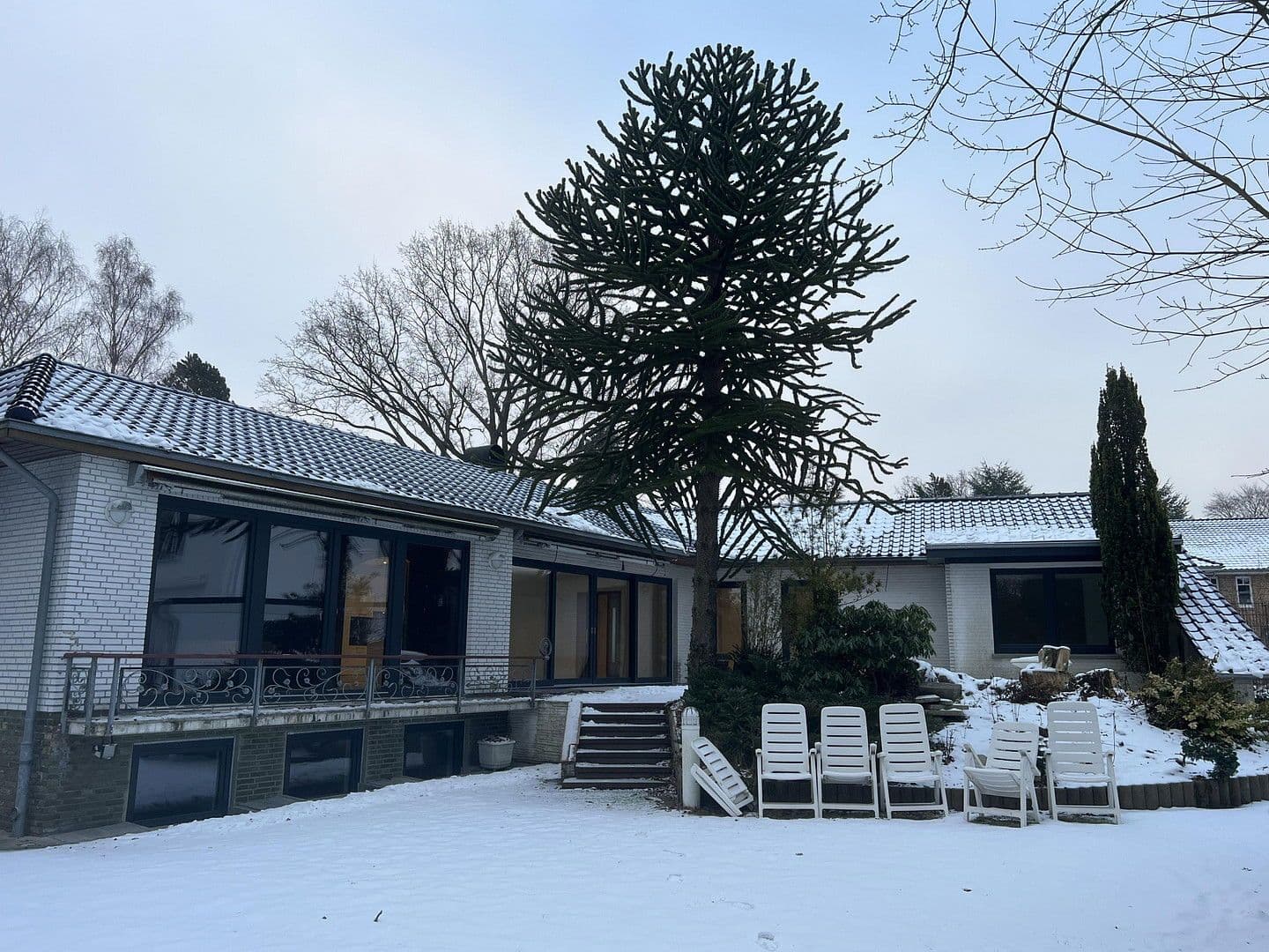 Prenájom domu 161 m², pozemek 1.000 m², Hamburg, Hamburg Prenájom domu 161 m², pozemek 1.000 m², Hamburg, Hamburg