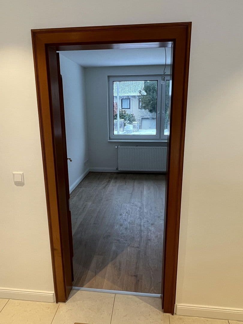 Prenájom domu 161 m², pozemek 1.000 m², Hamburg, Hamburg Prenájom domu 161 m², pozemek 1.000 m², Hamburg, Hamburg