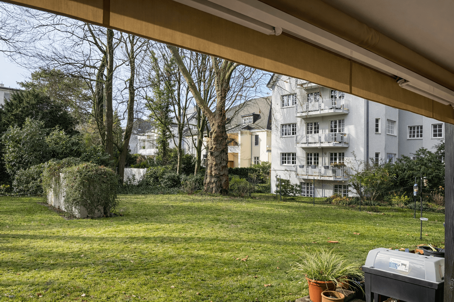 Prenájom bytu 2-izbový 68 m², Offenbachstr. 4, Bonn, Severné Porýnie - Westfálsko Prenájom bytu 2-izbový 68 m², Offenbachstr. 4, Bonn, Severné Porýnie - Westfálsko