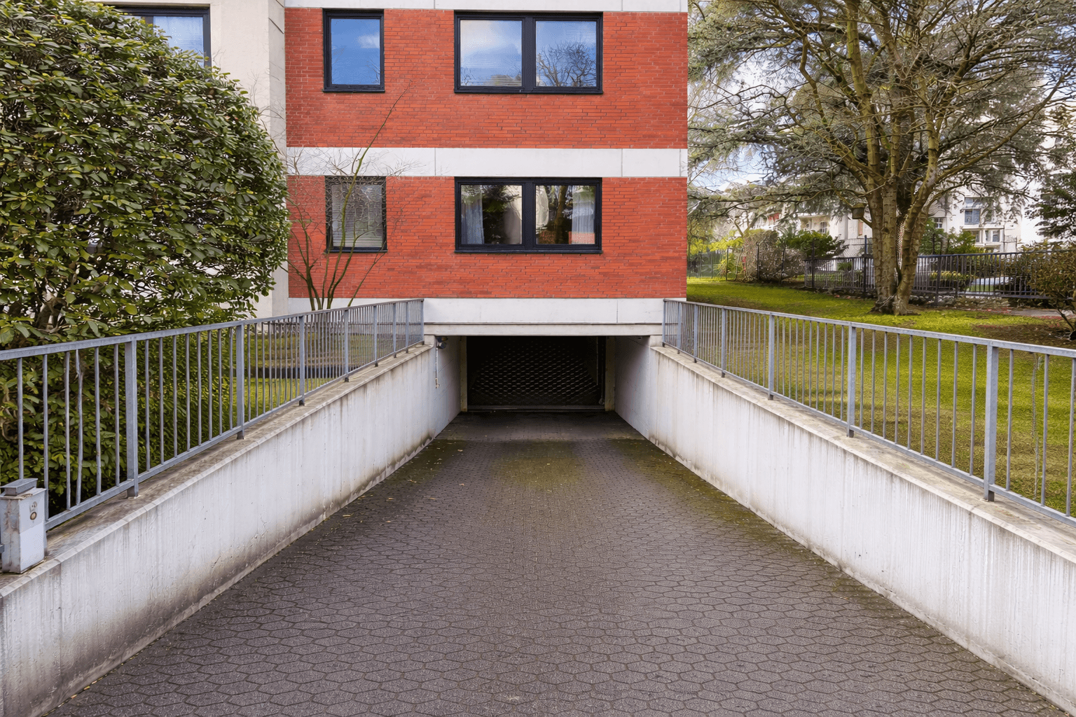 Prenájom bytu 2-izbový 68 m², Offenbachstr. 4, Bonn, Severné Porýnie - Westfálsko Prenájom bytu 2-izbový 68 m², Offenbachstr. 4, Bonn, Severné Porýnie - Westfálsko