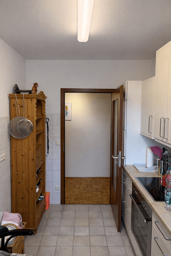 Prenájom bytu 2-izbový 68 m², Offenbachstr. 4, Bonn, Severné Porýnie - Westfálsko Prenájom bytu 2-izbový 68 m², Offenbachstr. 4, Bonn, Severné Porýnie - Westfálsko