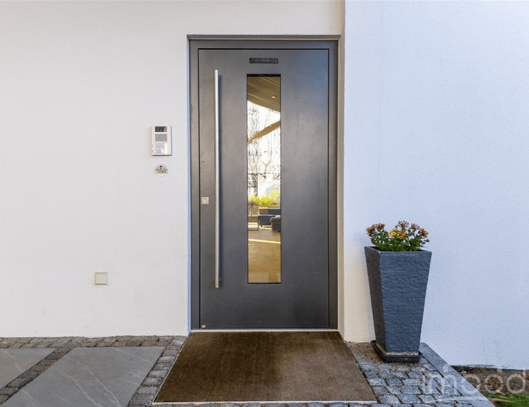 Predaj domu 303 m², pozemek 1.035 m², Bürgermeister-Huber-Straße 21, Loiching, Bavorsko Predaj domu 303 m², pozemek 1.035 m², Bürgermeister-Huber-Straße 21, Loiching, Bavorsko