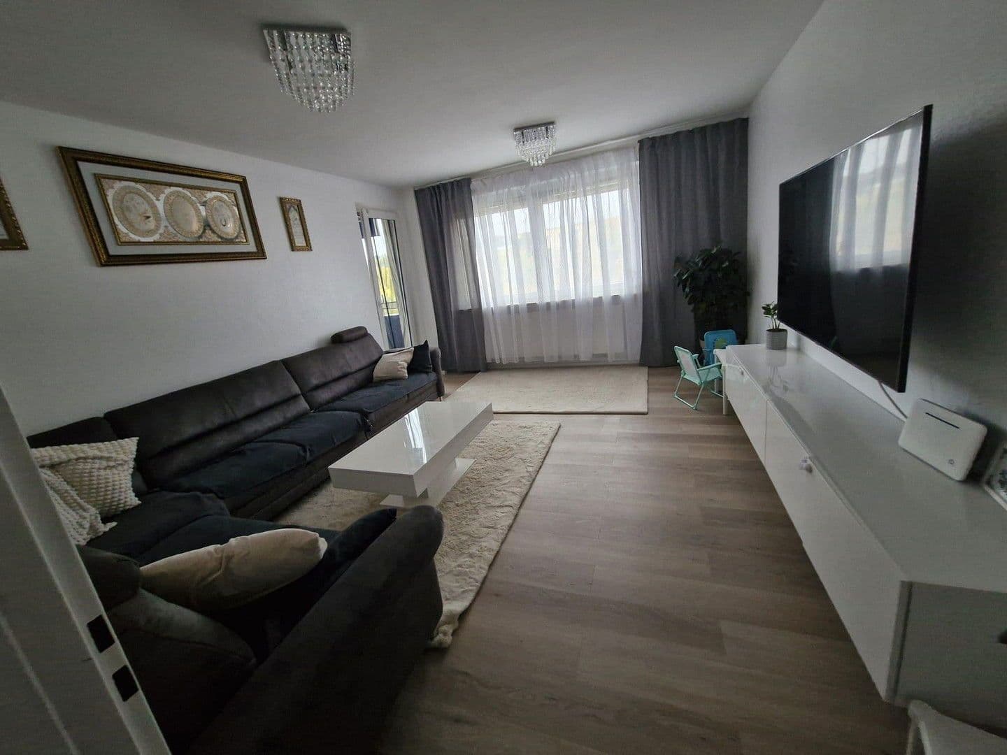 Predaj bytu 4-izbový 83 m², Geschwister-Scholl-Straße 15, Wiesbaden, Hesensko Predaj bytu 4-izbový 83 m², Geschwister-Scholl-Straße 15, Wiesbaden, Hesensko