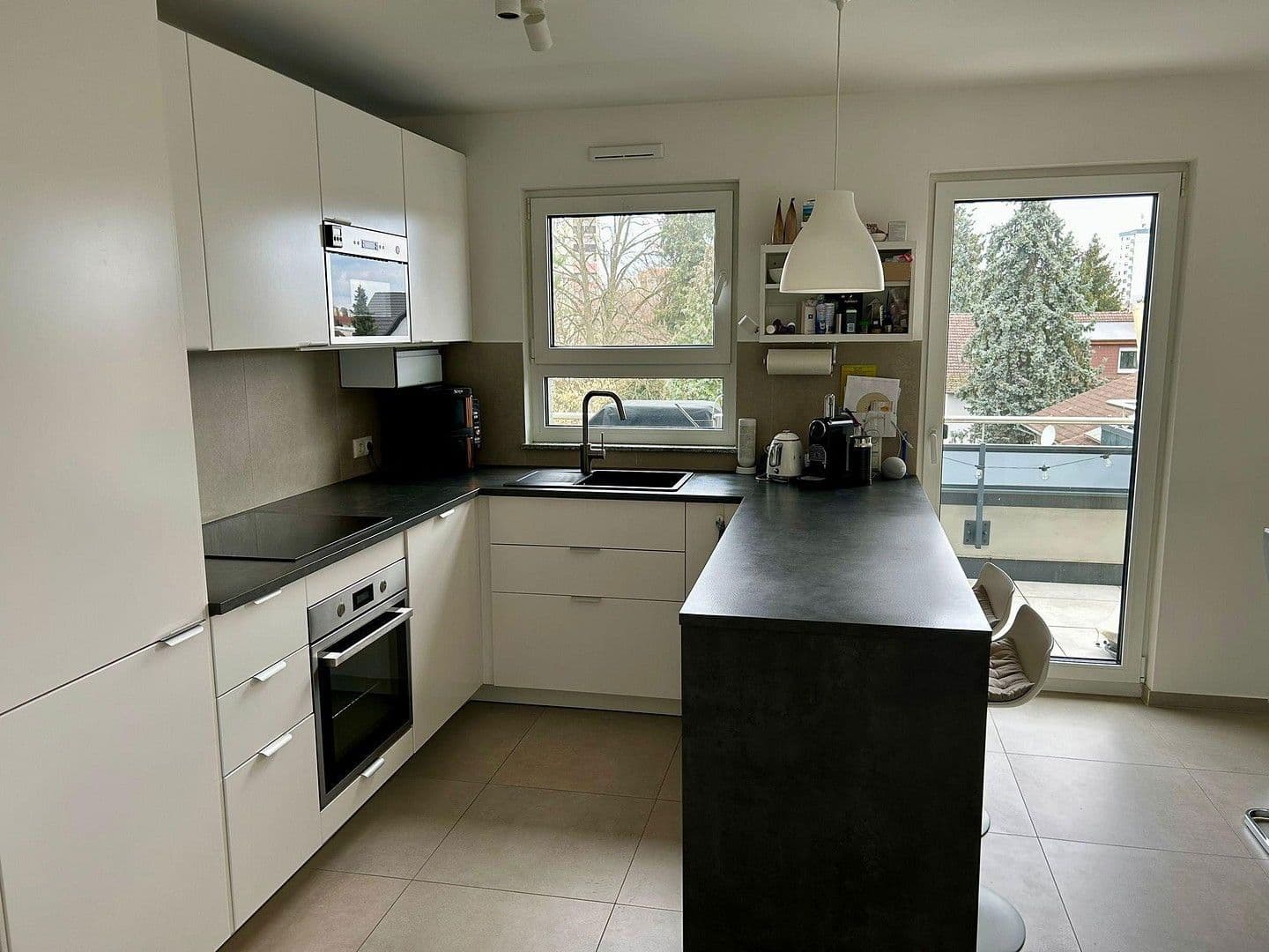 Prenájom bytu 4-izbový 106 m², Kennedystraße 96, Maintal, Hesensko Prenájom bytu 4-izbový 106 m², Kennedystraße 96, Maintal, Hesensko