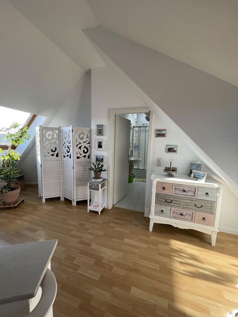 Predaj bytu 3-izbový 92 m², Rosbach v. d. Höhe, Hesensko Predaj bytu 3-izbový 92 m², Rosbach v. d. Höhe, Hesensko