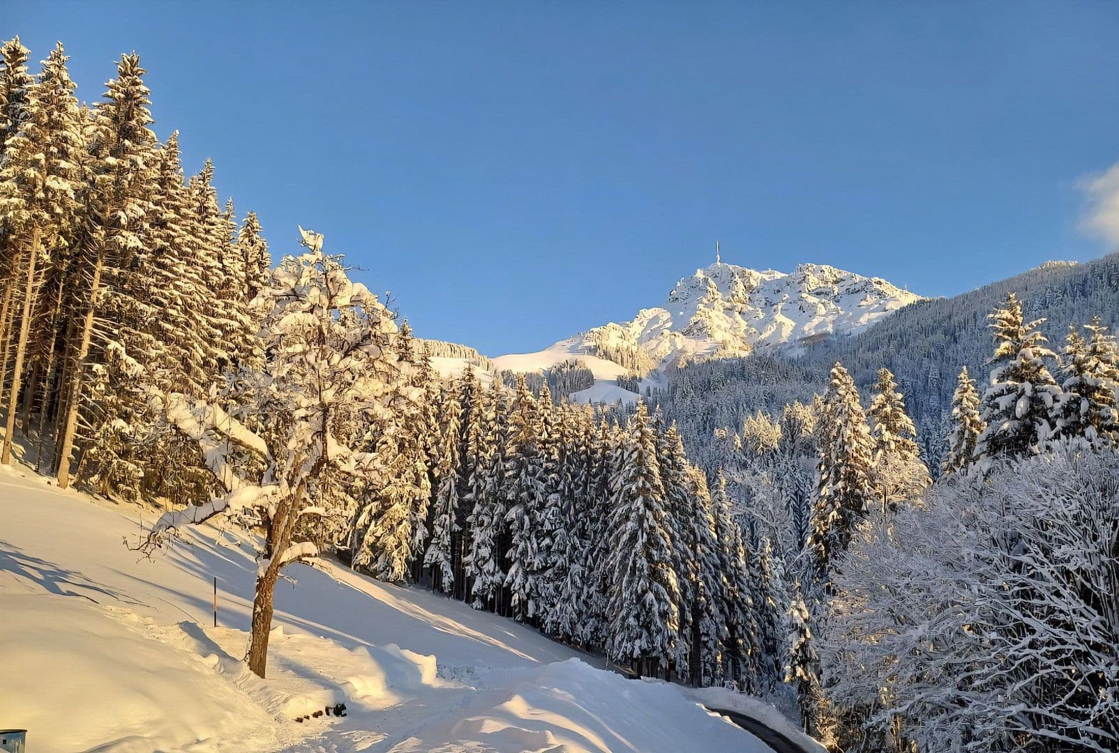 Prenájom bytu 2-izbový 57 m², Hornweg 3, Oberndorf in Tirol, Tirolsko Prenájom bytu 2-izbový 57 m², Hornweg 3, Oberndorf in Tirol, Tirolsko