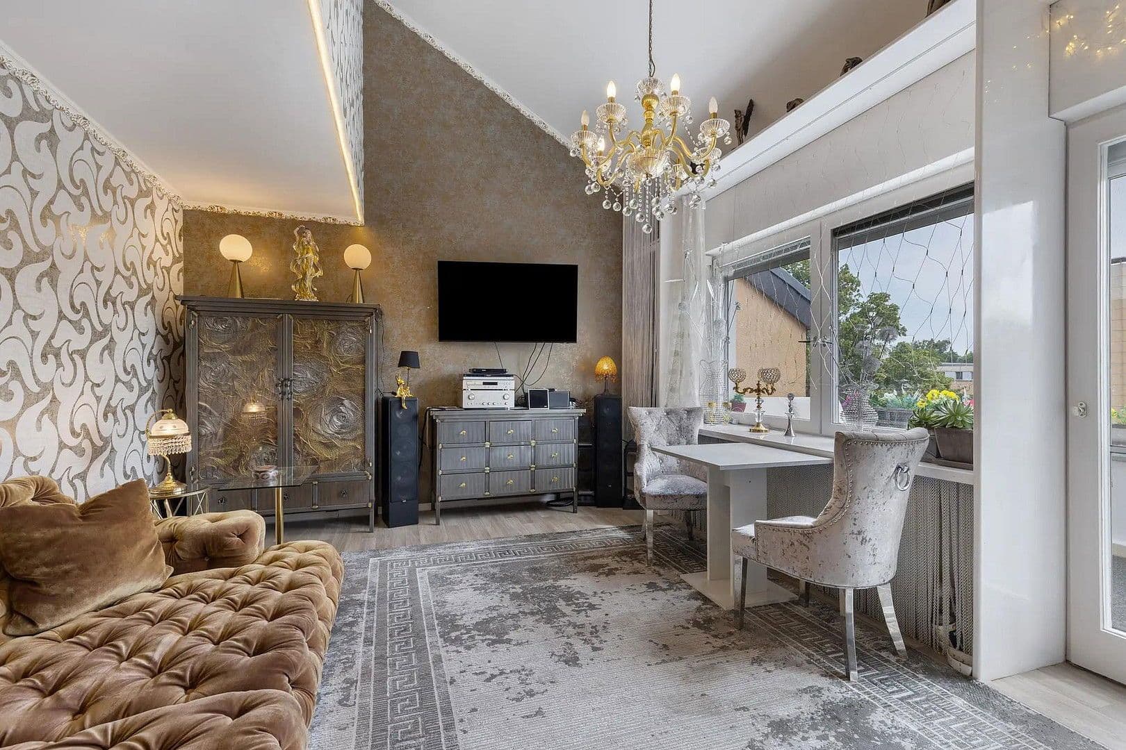 Predaj bytu 3-izbový 79 m², Alt-Lankwitz 36, Berlin, Berlín Predaj bytu 3-izbový 79 m², Alt-Lankwitz 36, Berlin, Berlín