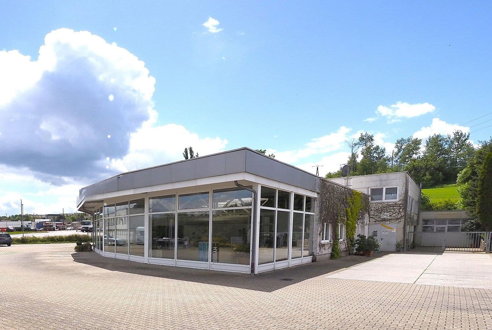 Predaj nebytového priestoru 4.213 m², Colditzer Straße 16, Rochlitz, Sasko Predaj nebytového priestoru 4.213 m², Colditzer Straße 16, Rochlitz, Sasko