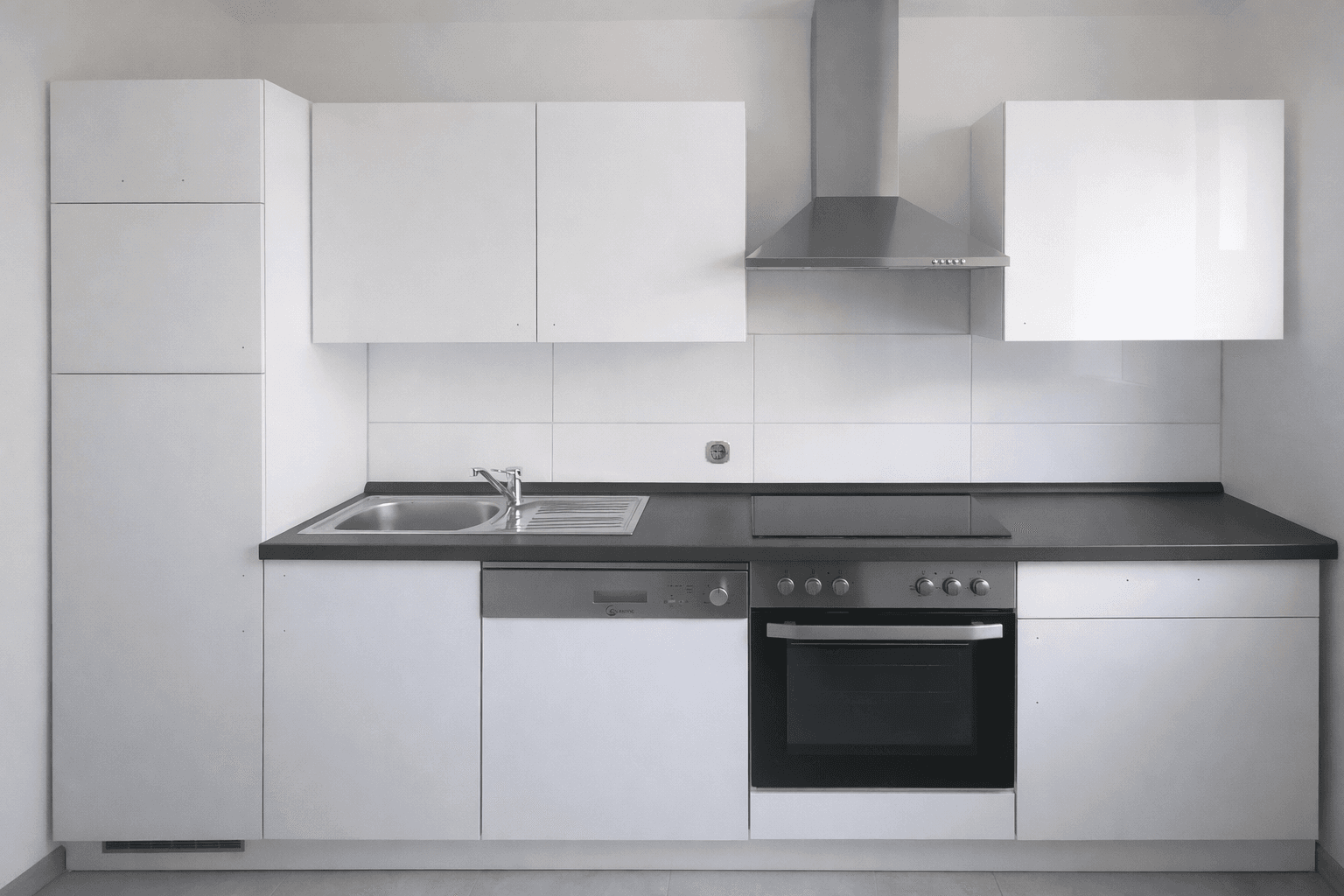 Prenájom bytu 3-izbový 97 m², Lauenburger Straße 70, Geesthacht, Šlezvicko-Holštajnsko Prenájom bytu 3-izbový 97 m², Lauenburger Straße 70, Geesthacht, Šlezvicko-Holštajnsko