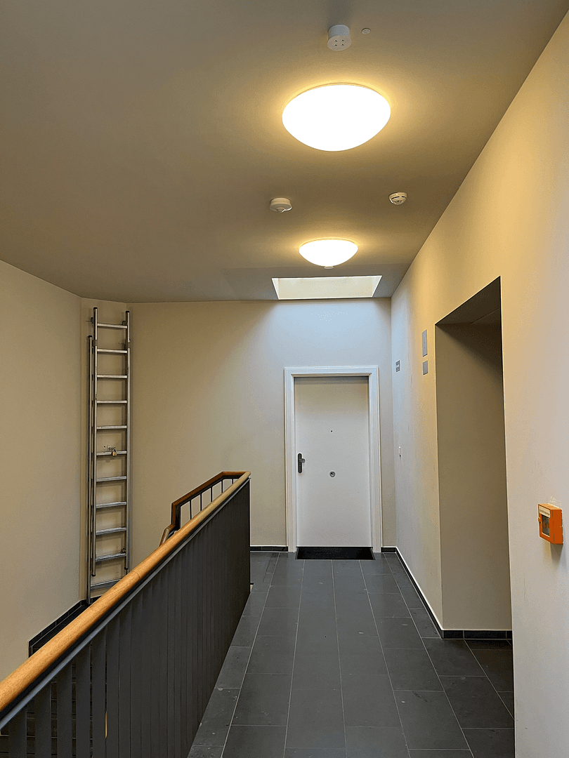 Prenájom bytu 3-izbový 120 m², Berlin, Berlín Prenájom bytu 3-izbový 120 m², Berlin, Berlín