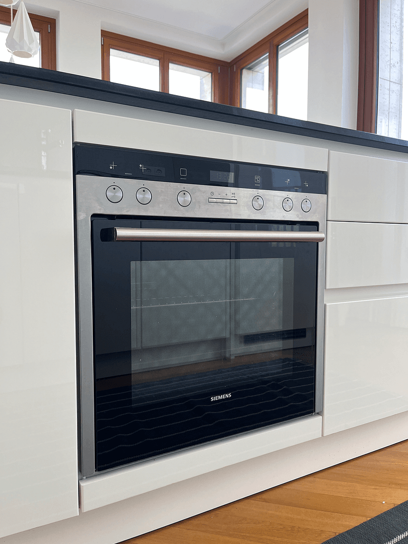 Prenájom bytu 3-izbový 120 m², Berlin, Berlín Prenájom bytu 3-izbový 120 m², Berlin, Berlín