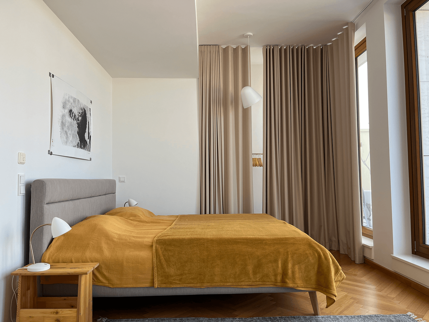 Prenájom bytu 3-izbový 120 m², Berlin, Berlín Prenájom bytu 3-izbový 120 m², Berlin, Berlín