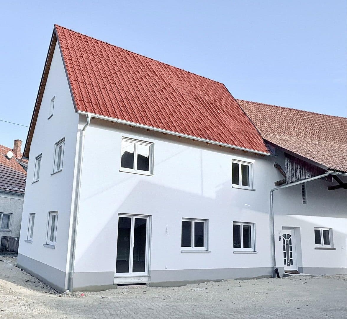 Prenájom domu 135 m², pozemek 1.300 m², Dürrlauingen, Bavorsko Prenájom domu 135 m², pozemek 1.300 m², Dürrlauingen, Bavorsko