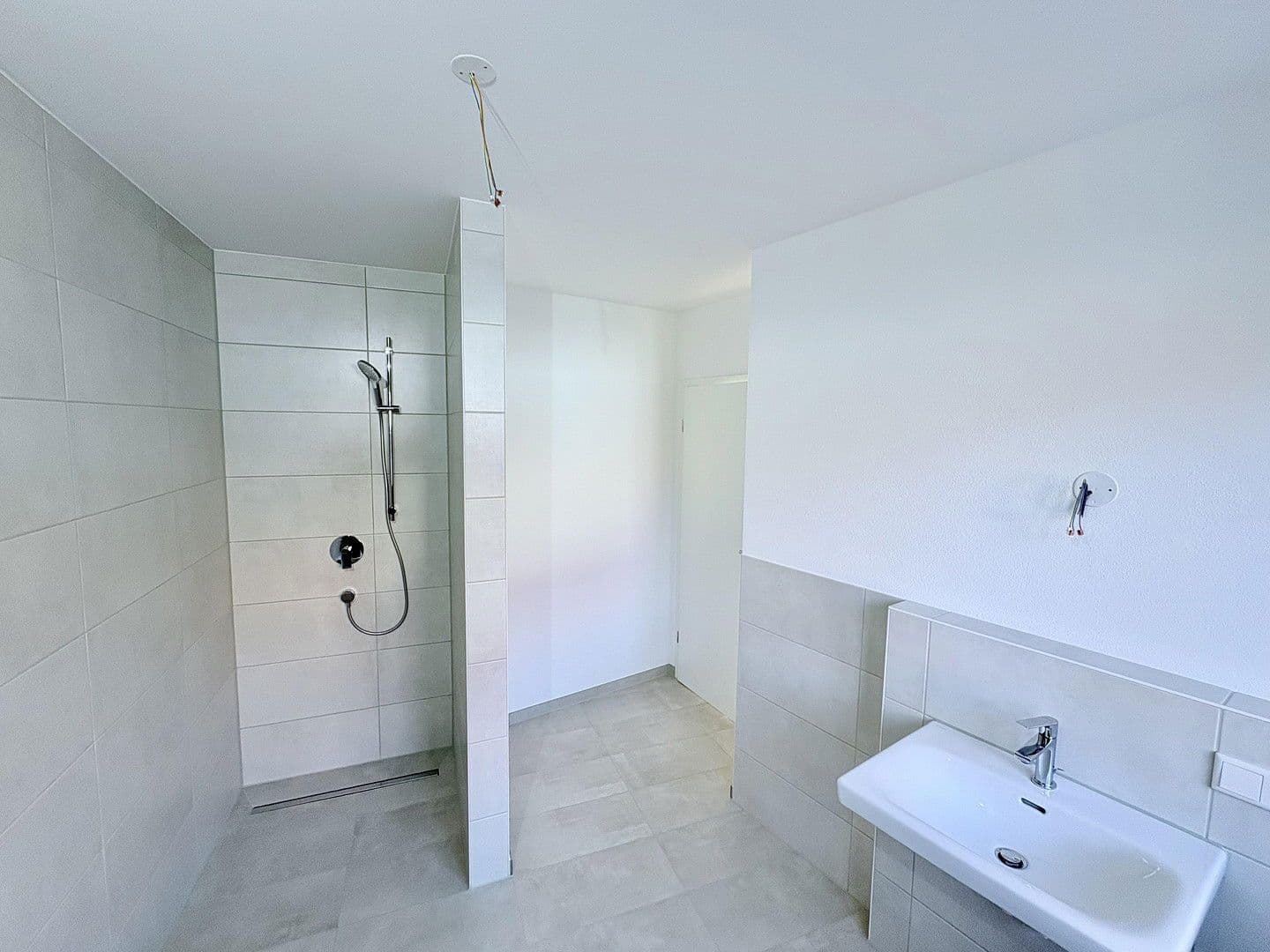 Prenájom domu 135 m², pozemek 1.300 m², Dürrlauingen, Bavorsko Prenájom domu 135 m², pozemek 1.300 m², Dürrlauingen, Bavorsko