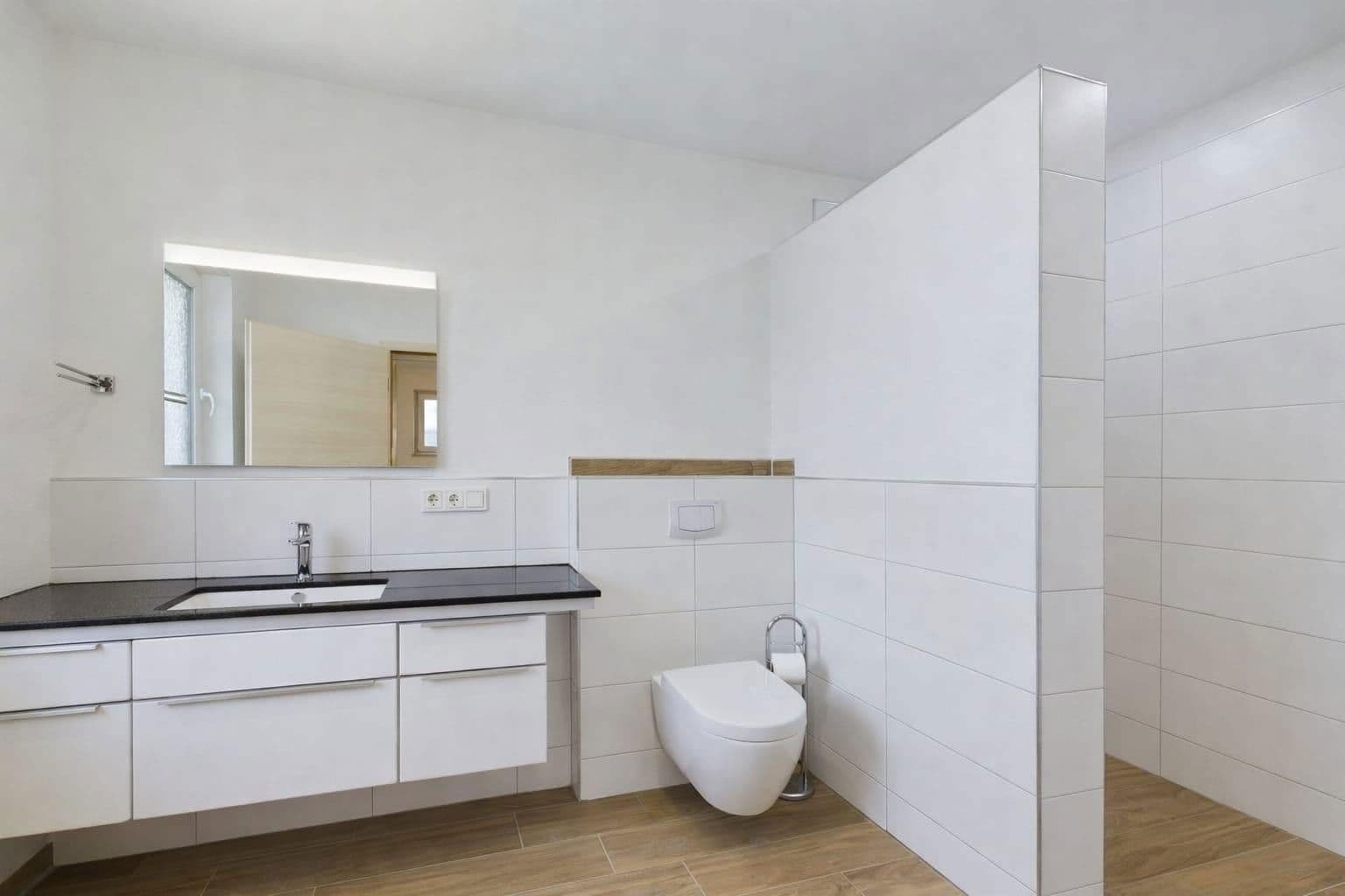Predaj domu 182 m², pozemek 802 m², Konken, Porýnie-Falcko Predaj domu 182 m², pozemek 802 m², Konken, Porýnie-Falcko