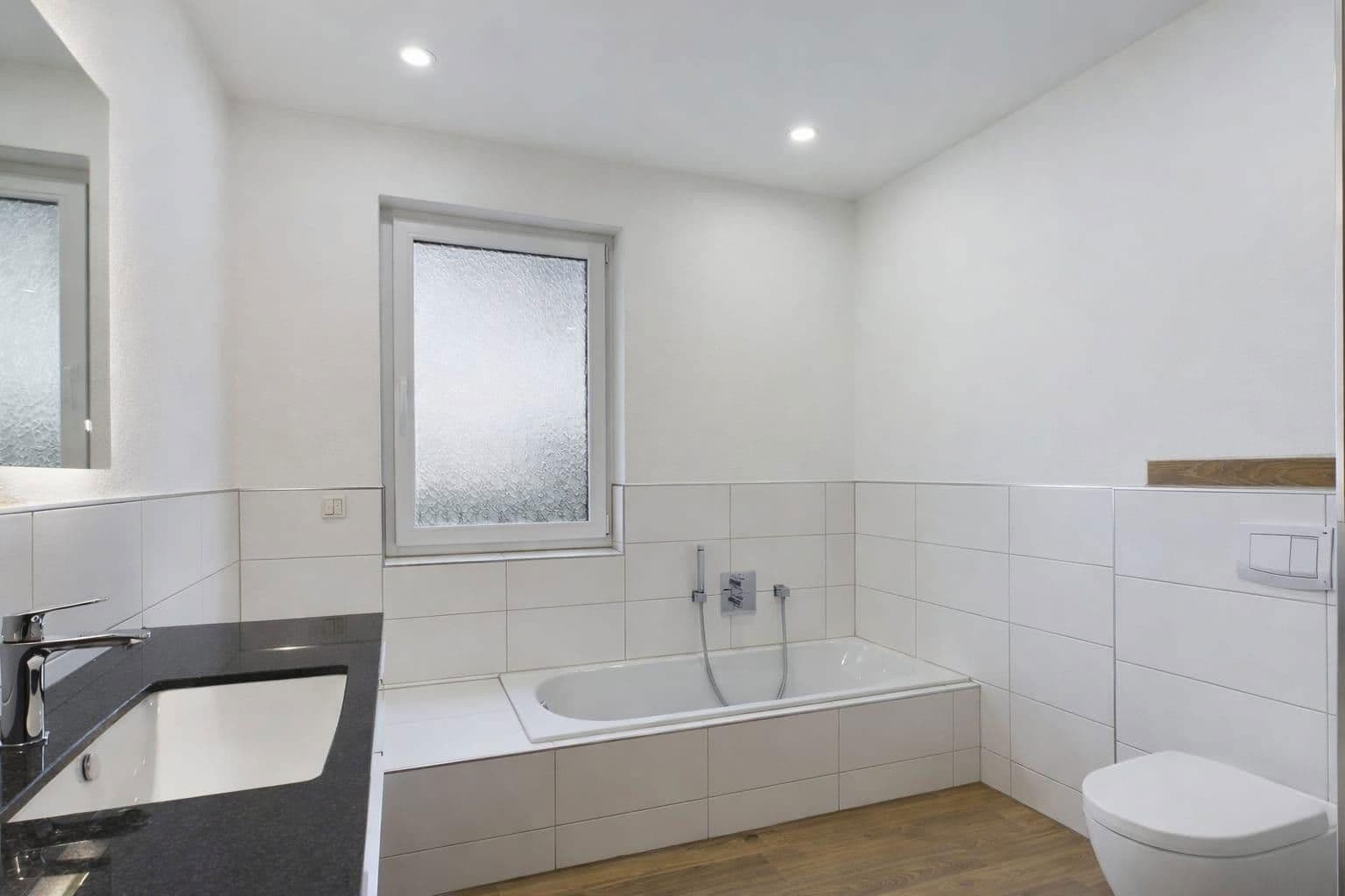 Predaj domu 182 m², pozemek 802 m², Konken, Porýnie-Falcko Predaj domu 182 m², pozemek 802 m², Konken, Porýnie-Falcko