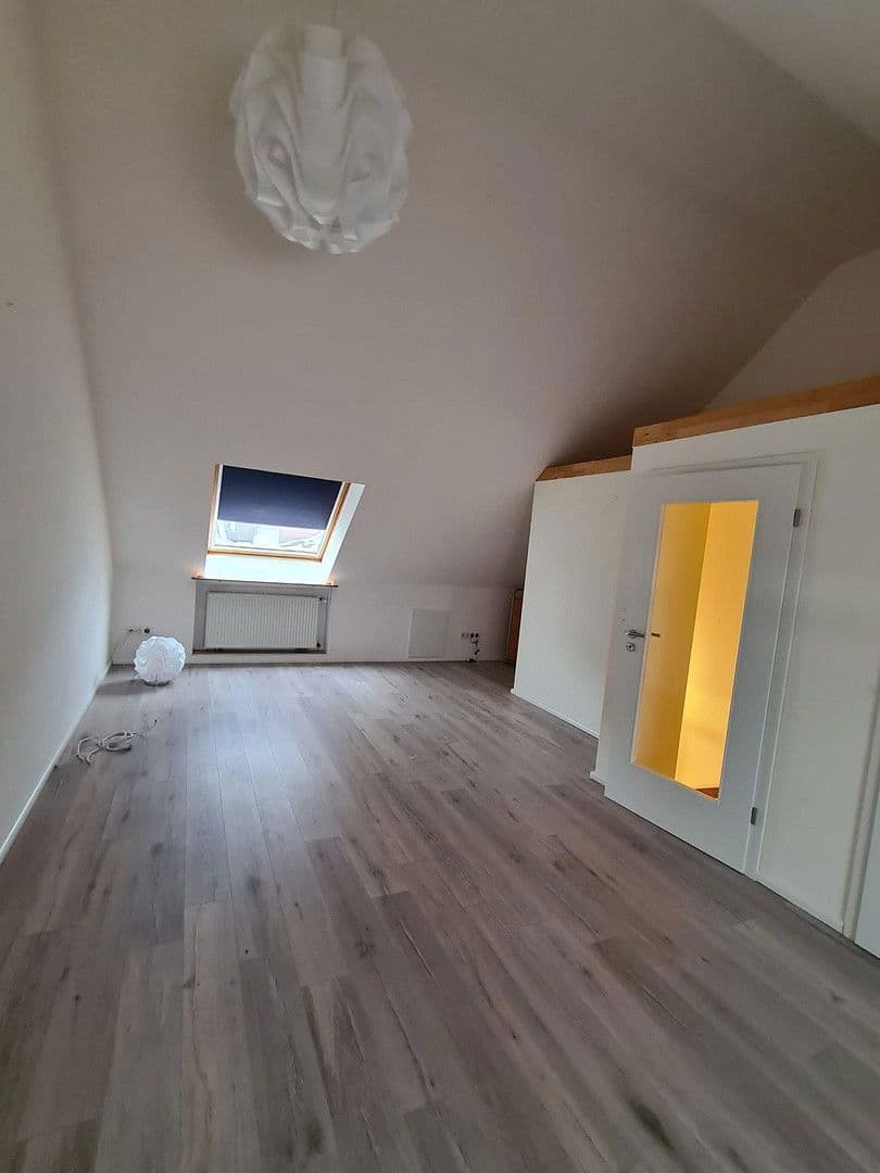 Predaj domu 118 m², pozemek 193 m², Kaltenkirchen, Šlezvicko-Holštajnsko Predaj domu 118 m², pozemek 193 m², Kaltenkirchen, Šlezvicko-Holštajnsko