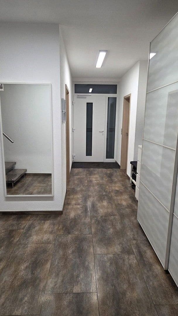 Predaj domu 150 m², pozemek 910 m², Künzelsau, Bádensko-Wurttembersko Predaj domu 150 m², pozemek 910 m², Künzelsau, Bádensko-Wurttembersko