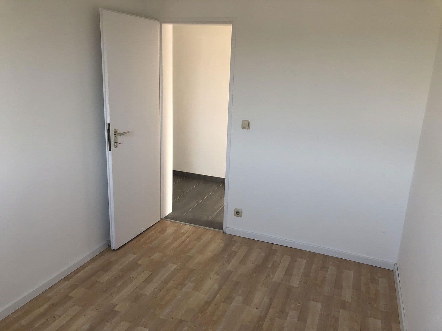 Prenájom bytu 3-izbový 62 m², Rödermark, Hesensko Prenájom bytu 3-izbový 62 m², Rödermark, Hesensko
