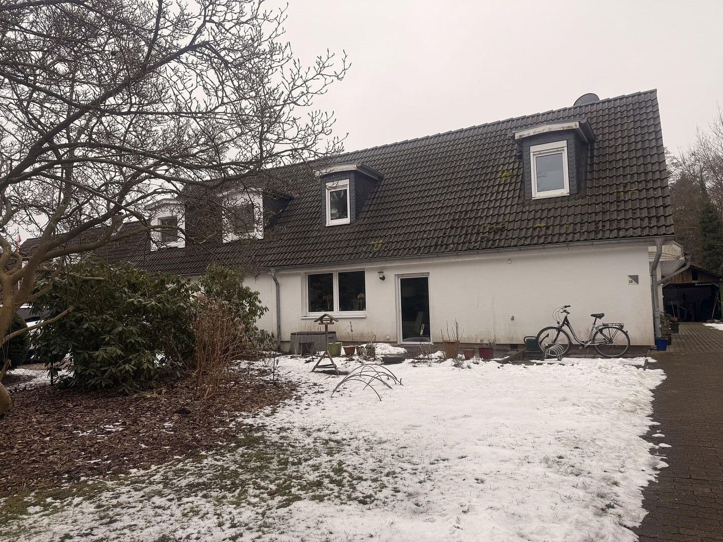 Prenájom domu 84 m², pozemek 1.300 m², Hamburg, Hamburg Prenájom domu 84 m², pozemek 1.300 m², Hamburg, Hamburg