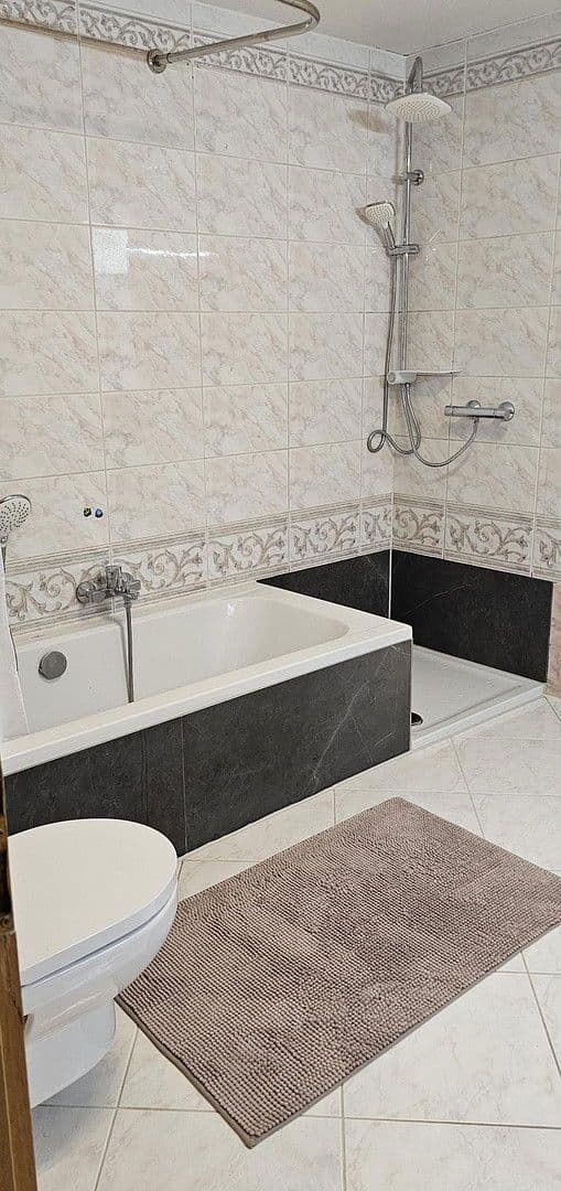 Predaj domu 170 m², pozemek 595 m², Mühldorf am Inn, Bavorsko Predaj domu 170 m², pozemek 595 m², Mühldorf am Inn, Bavorsko