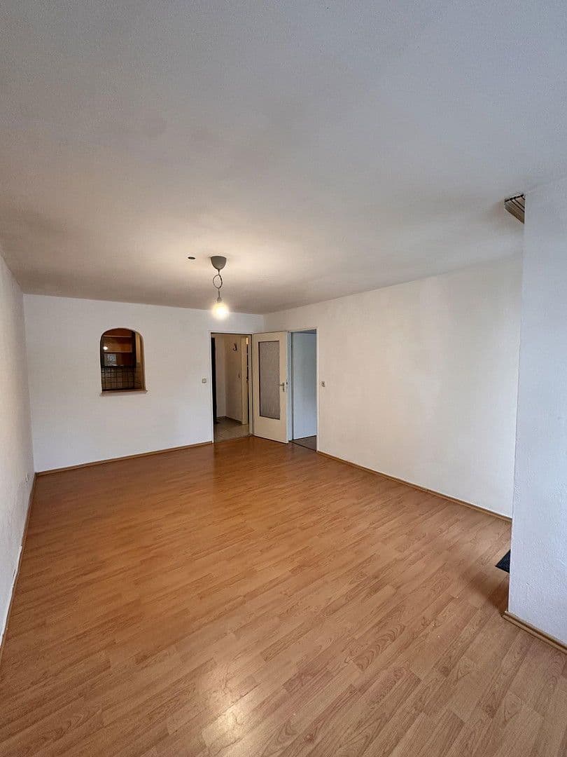 Prenájom bytu 2-izbový 42 m², Max-Planck-Straße 28, Straubing, Bavorsko Prenájom bytu 2-izbový 42 m², Max-Planck-Straße 28, Straubing, Bavorsko