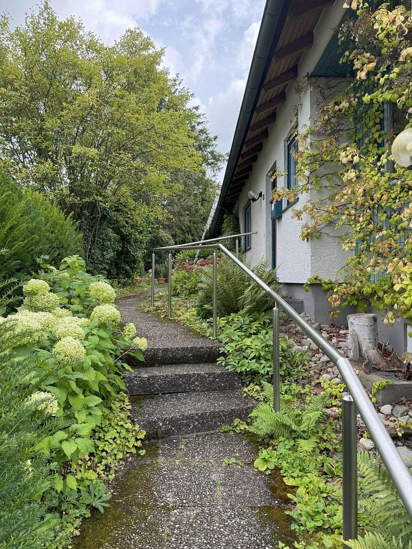 Predaj domu 125 m², pozemek 426 m², Großgartenweg 13, Murrhardt, Bádensko-Wurttembersko Predaj domu 125 m², pozemek 426 m², Großgartenweg 13, Murrhardt, Bádensko-Wurttembersko