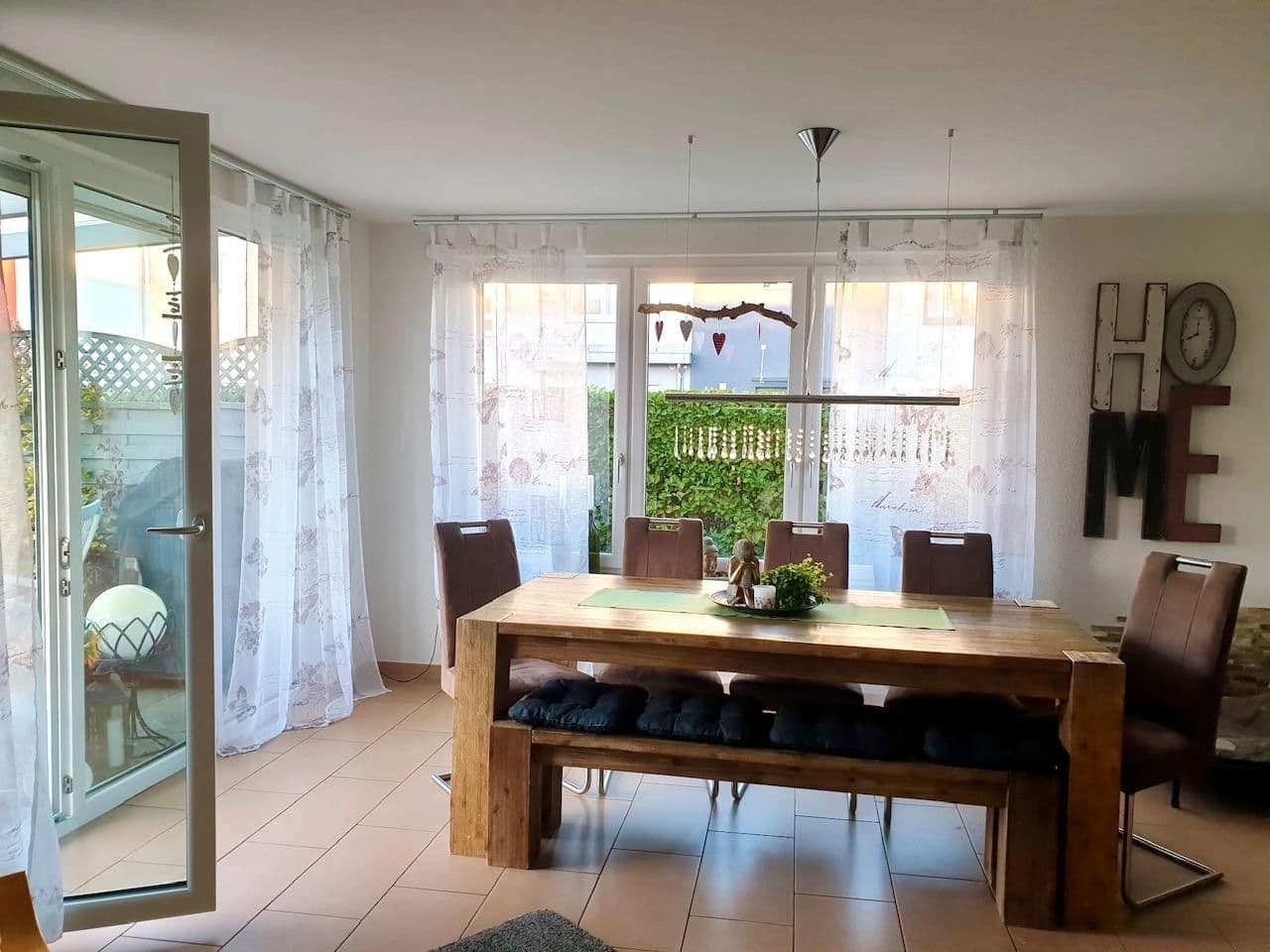 Predaj domu 220 m², pozemek 338 m², Baltmannsweiler, Bádensko-Wurttembersko Predaj domu 220 m², pozemek 338 m², Baltmannsweiler, Bádensko-Wurttembersko