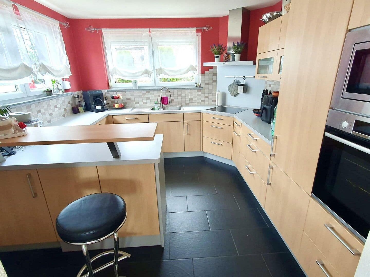 Predaj domu 220 m², pozemek 338 m², Baltmannsweiler, Bádensko-Wurttembersko Predaj domu 220 m², pozemek 338 m², Baltmannsweiler, Bádensko-Wurttembersko