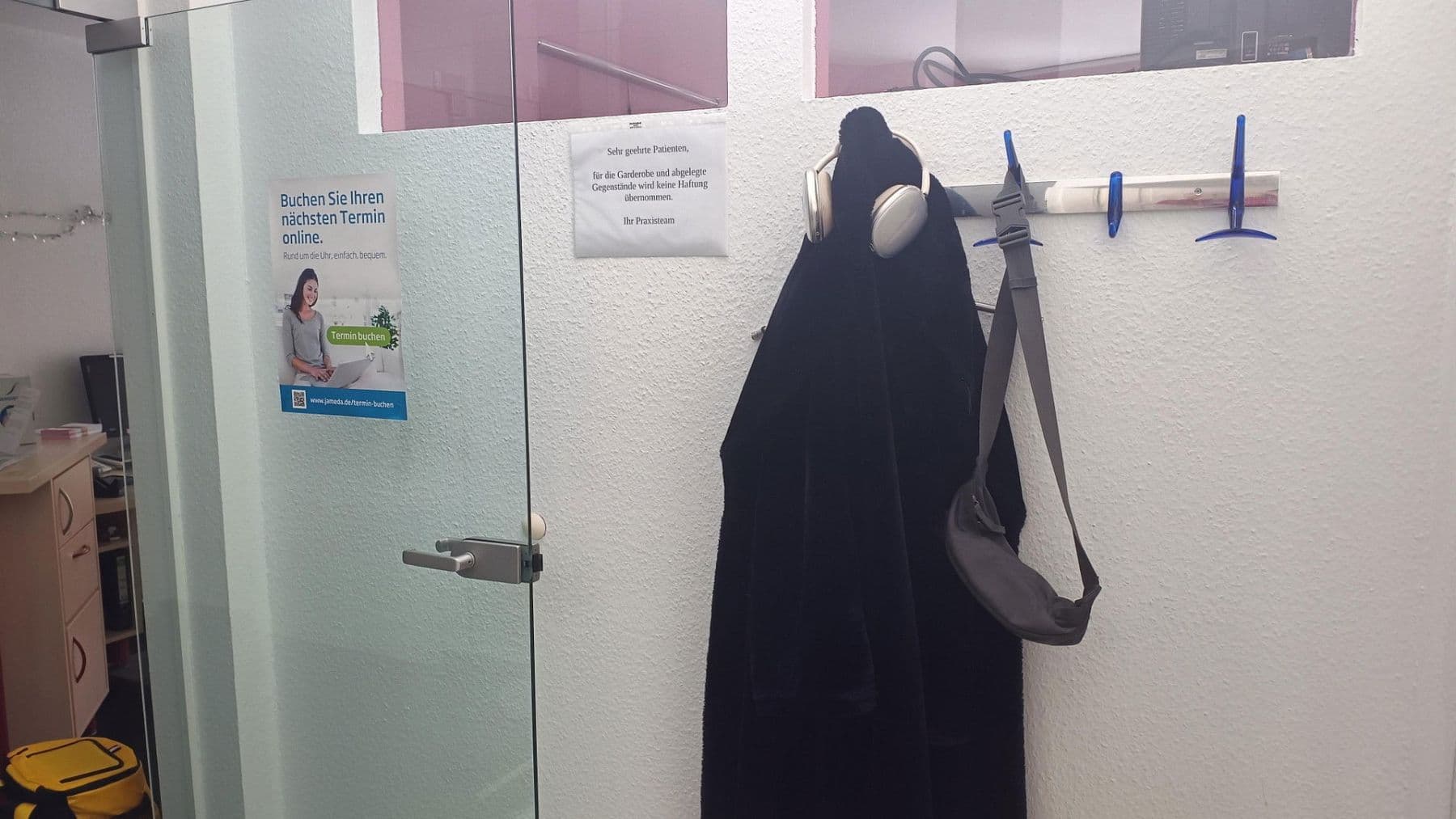 Prenájom kancelárie 100 m², Schlachtensee, Berlín Prenájom kancelárie 100 m², Schlachtensee, Berlín