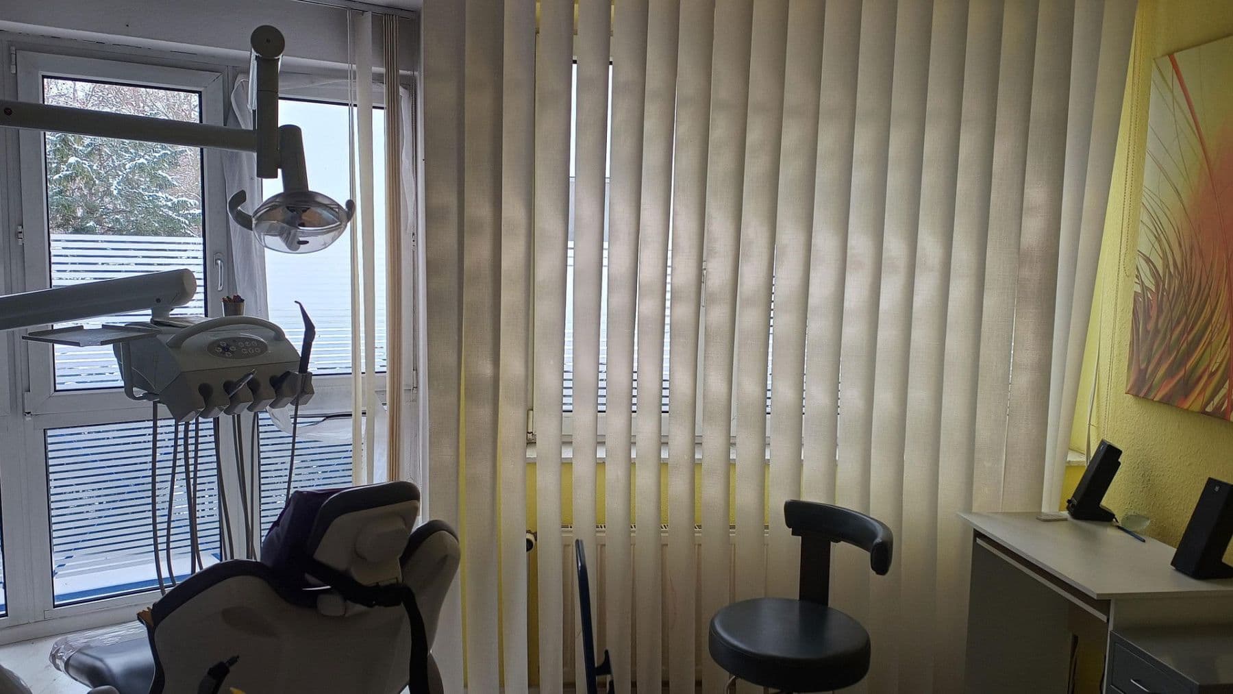 Prenájom kancelárie 100 m², Schlachtensee, Berlín Prenájom kancelárie 100 m², Schlachtensee, Berlín