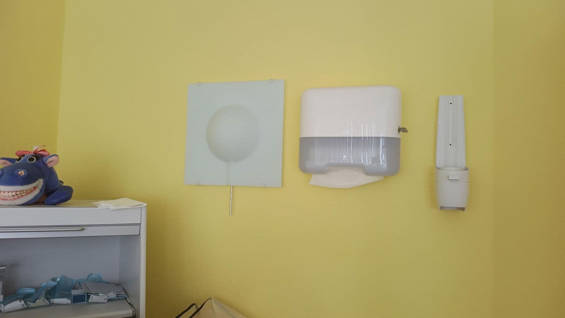 Prenájom kancelárie 100 m², Schlachtensee, Berlín Prenájom kancelárie 100 m², Schlachtensee, Berlín