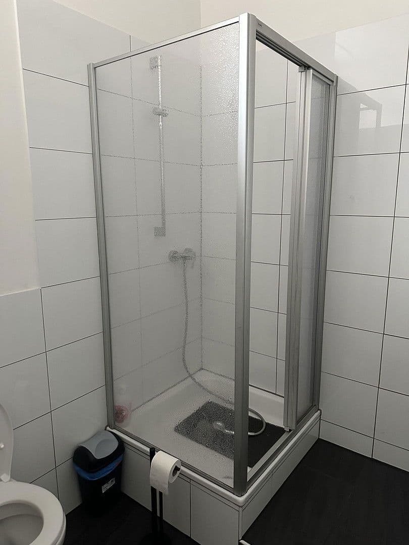 Prenájom nebytového priestoru 323 m², Wiescherstrasse 11b, Wuppertal, Severné Porýnie - Westfálsko Prenájom nebytového priestoru 323 m², Wiescherstrasse 11b, Wuppertal, Severné Porýnie - Westfálsko