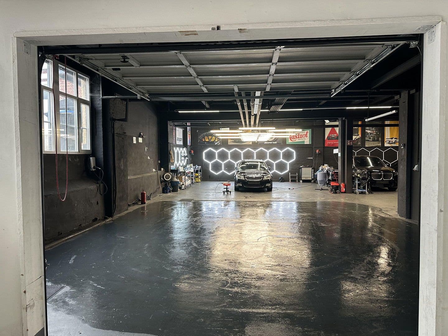 Prenájom nebytového priestoru 323 m², Wiescherstrasse 11b, Wuppertal, Severné Porýnie - Westfálsko Prenájom nebytového priestoru 323 m², Wiescherstrasse 11b, Wuppertal, Severné Porýnie - Westfálsko