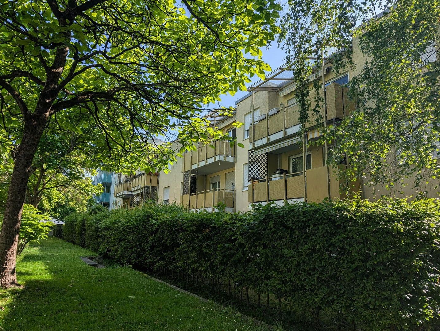 Prenájom bytu 5-izbový 104 m², Ingolstädter Straße 209, München, Bavorsko Prenájom bytu 5-izbový 104 m², Ingolstädter Straße 209, München, Bavorsko