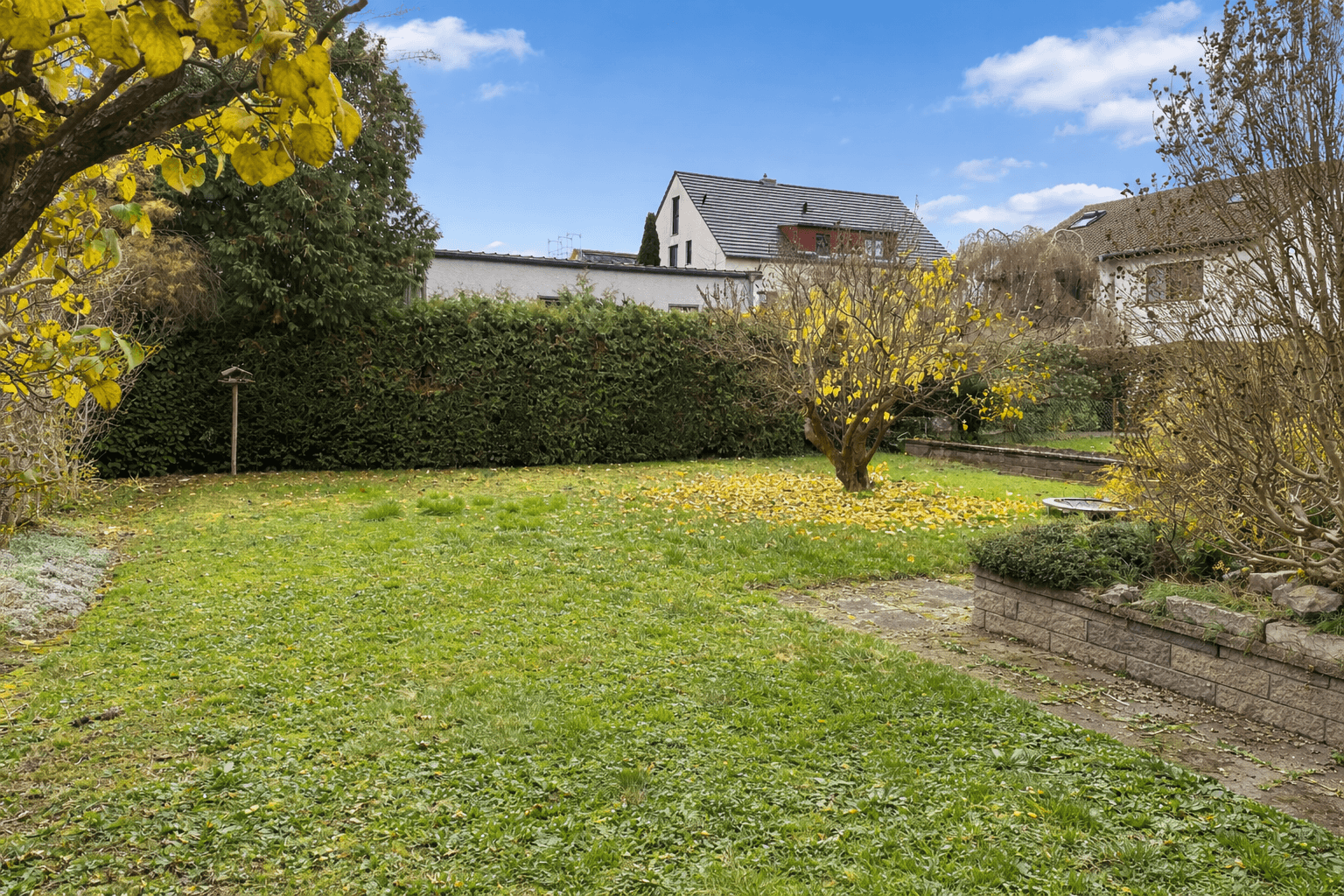 Predaj domu 273 m², pozemek 566 m², Karlsruhe, Bádensko-Wurttembersko Predaj domu 273 m², pozemek 566 m², Karlsruhe, Bádensko-Wurttembersko